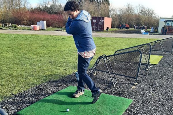 A journey from brain injury to the golf course with Headway