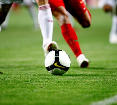 Study examines link between football position and career length with dementia risk Main Image