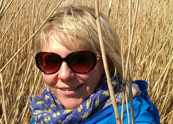 Joanne Wood - Who