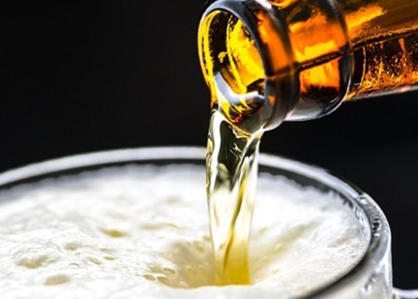 The uneasy relationship between alcohol and brain injury