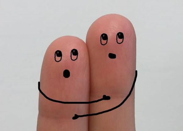 Friends: 5 ways to support someone with a brain injury