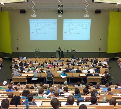 University students with a brain injury may be eligible for Disabled Students' Allowances Main Image